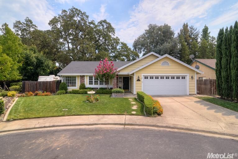 Property Photo:  1307 Norwich Ct  CA 95661 