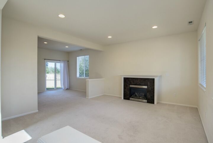 Property Photo: 4721 Bevan St WA 98226