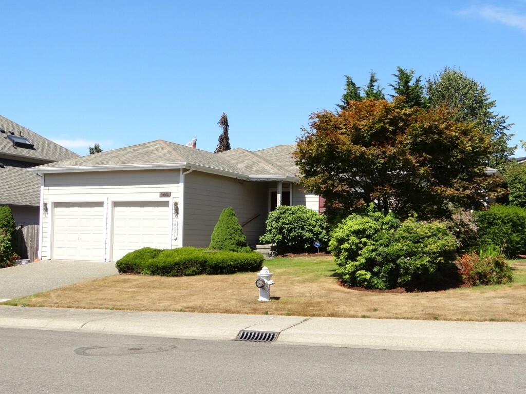 Property Photo:  10434 SE 214th Place  WA 98031 