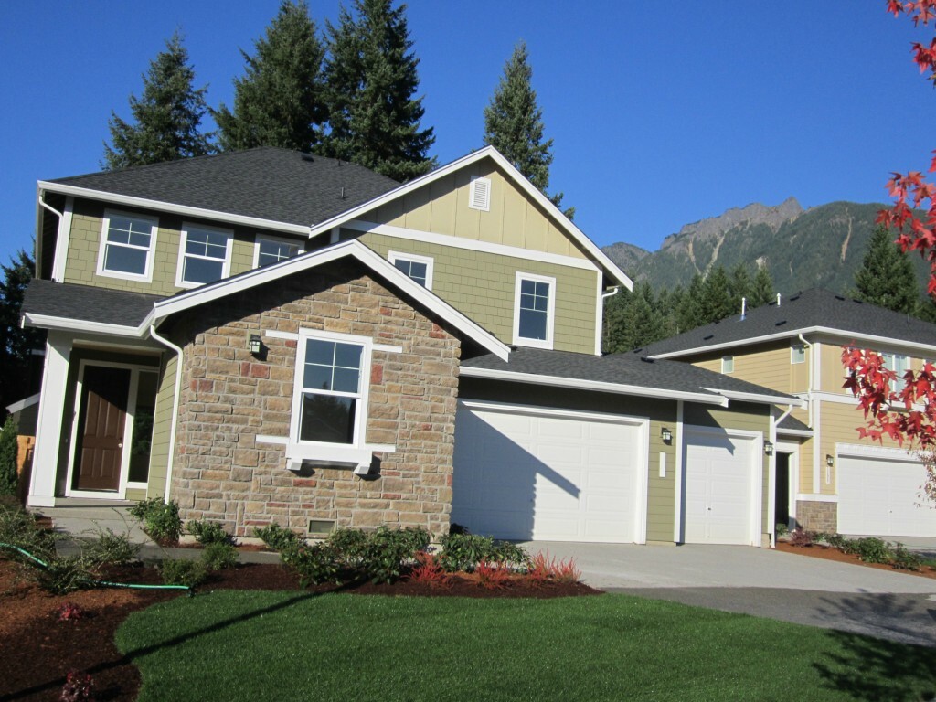 Property Photo: 1094 SE 10th Lot 138 St WA 98045