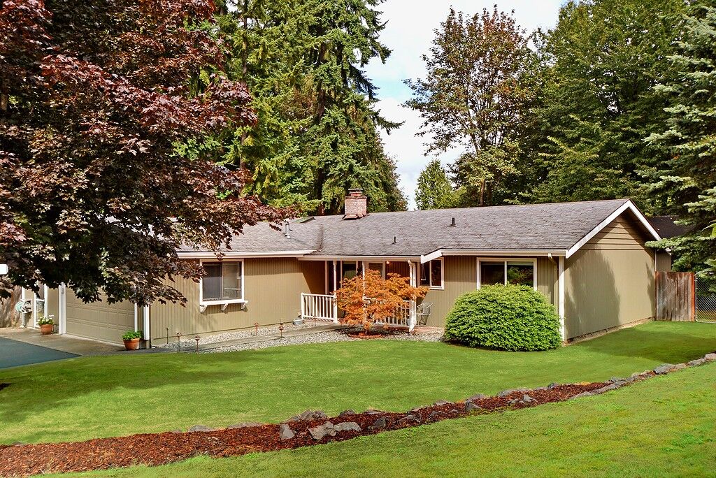Property Photo:  16014 177th Place NE  WA 98072 