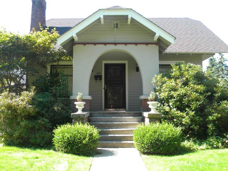 Property Photo: 420 Cottage Avenue WA 98815