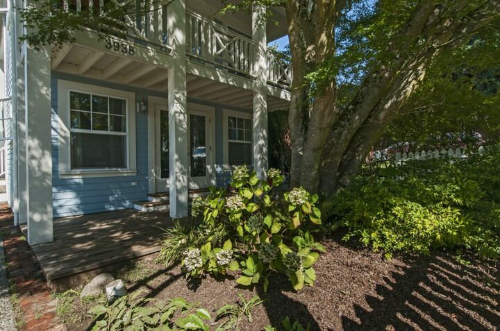 Property Photo: 3938 S Ferdinand Street WA 98118