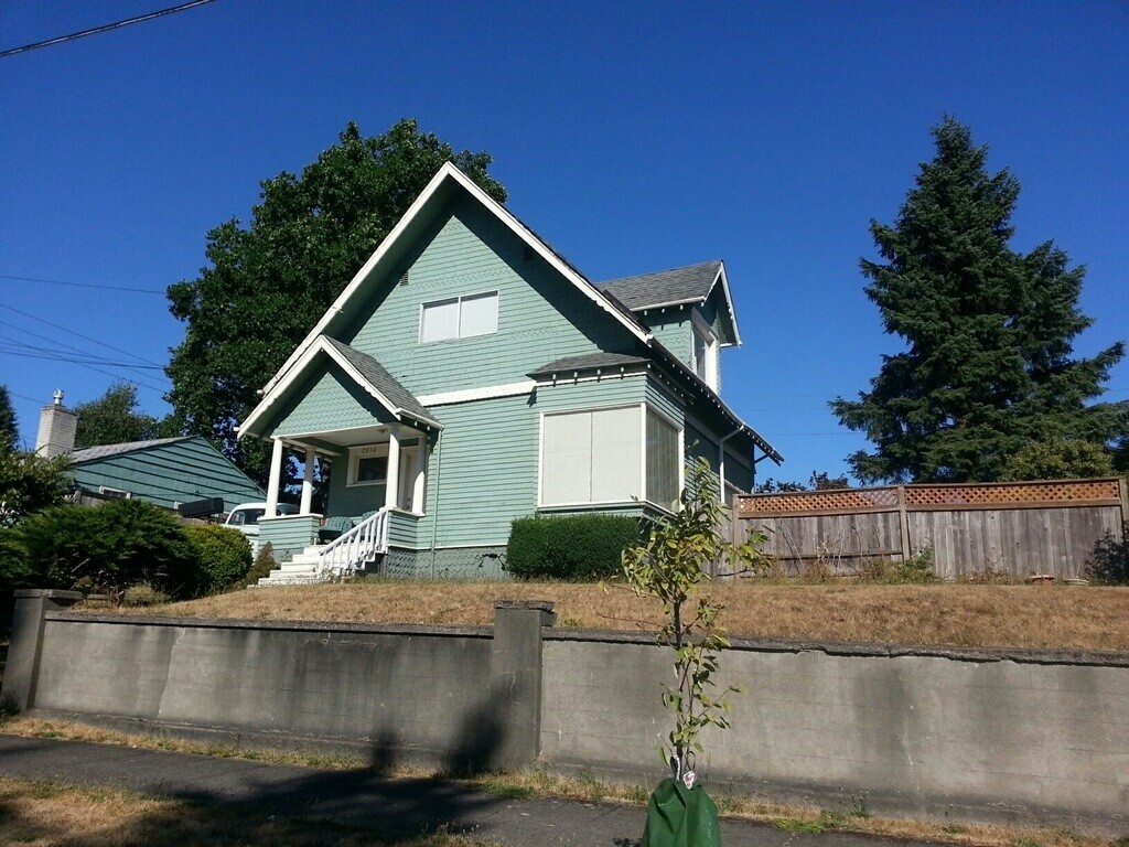 Property Photo:  7312 12th Ave NW  WA 98117 