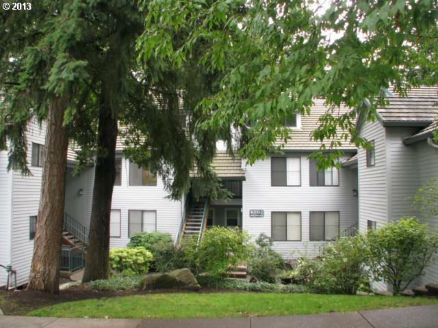 Property Photo: 4000 Carman Dr 79 OR 97035