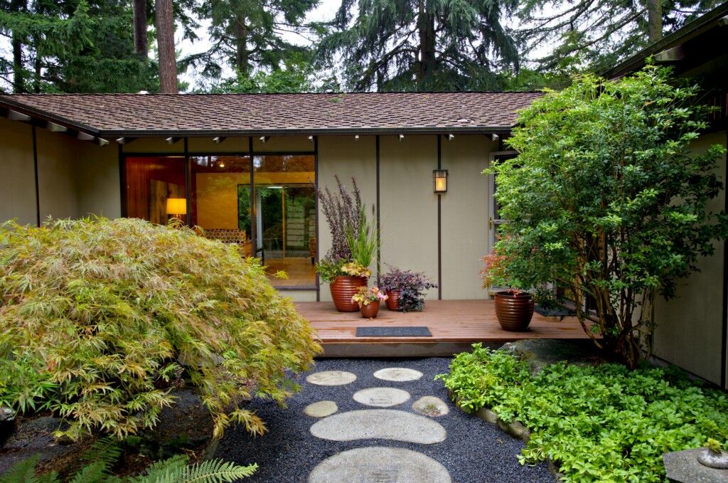 Property Photo:  7259 NE 122nd St  WA 98034 