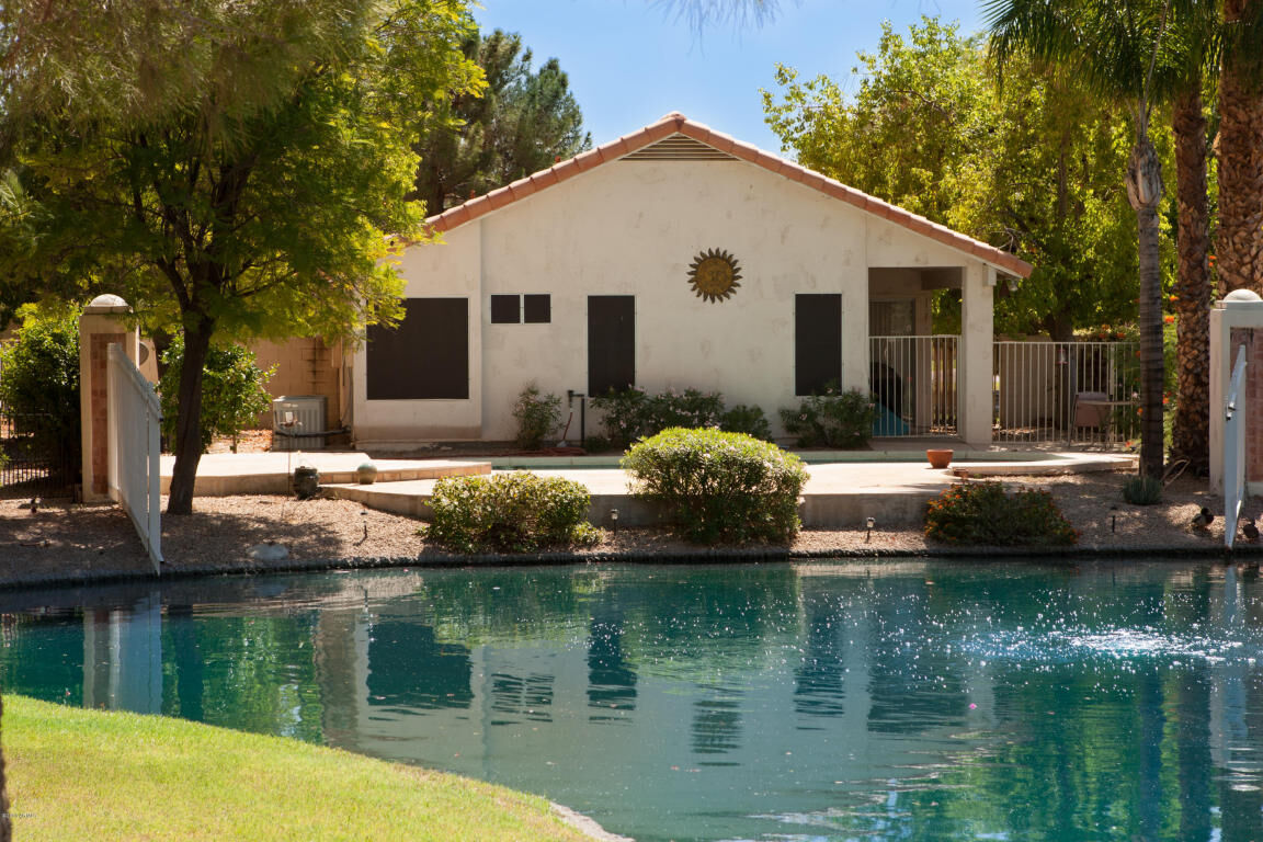 Property Photo:  1610 S Villas Lane  AZ 85286 