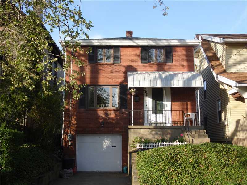 Property Photo:  222 Ridgewood Ave  PA 15229 