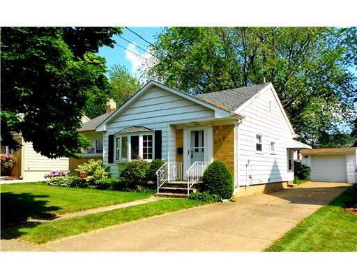 Property Photo: 329 E 34th Street PA 16504