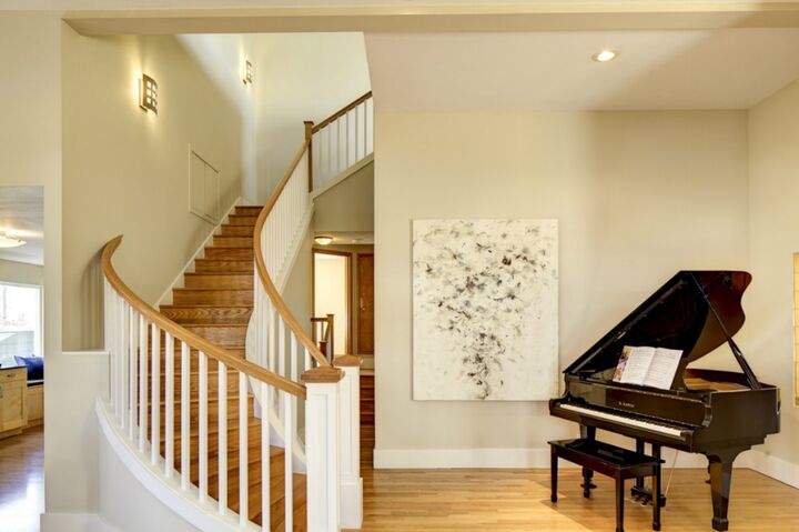 Property Photo: 4911 NE 65th St WA 98115