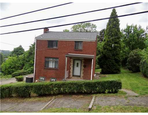 Property Photo:  110 Copperfield Ave  PA 15210 