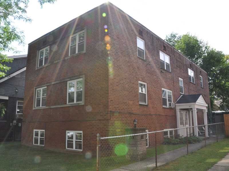 Property Photo:  115 Emerson Ave  PA 15215 