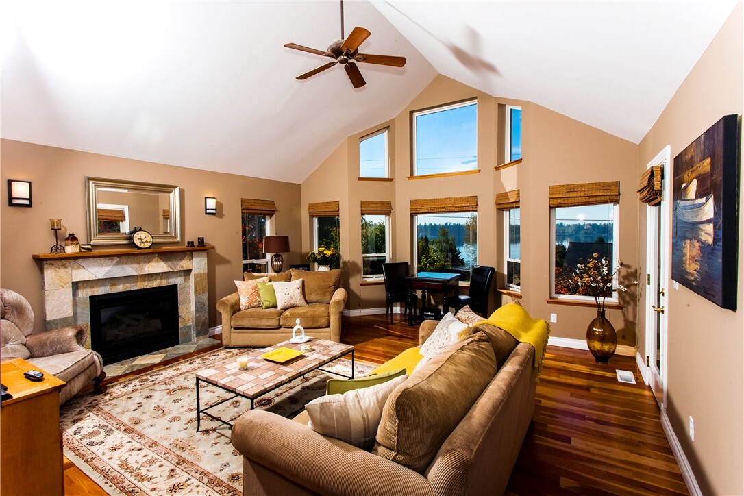 Property Photo: 1710 Donald Ave WA 98226