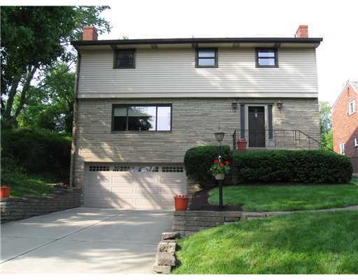 Property Photo:  513 Pat Haven Drive  PA 15243 