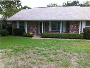 Property Photo:  1008 Little Elm Park  TX 78758 