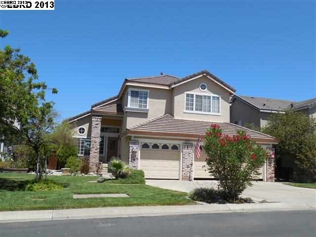 Property Photo:  5783 Woodland Ct  CA 94514 