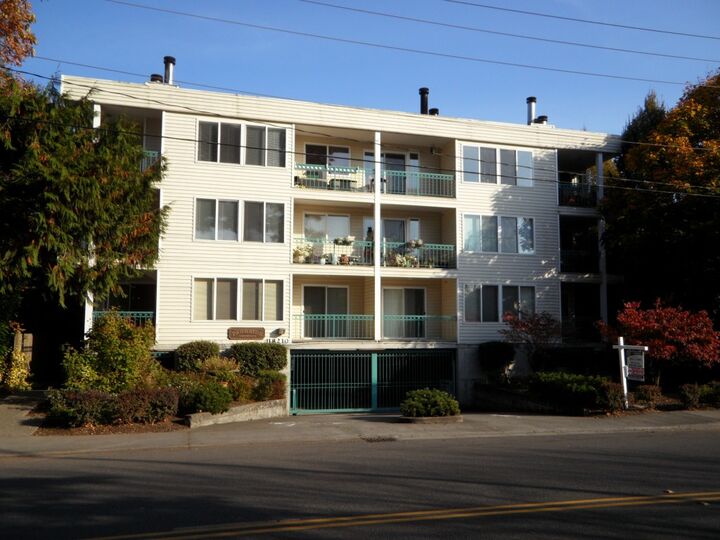 18210 73rd Ave NE 102  Kenmore WA 98028 photo