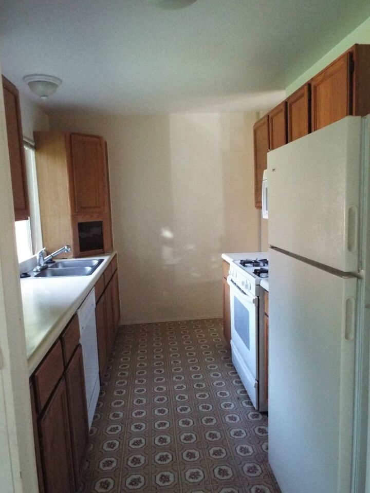 Property Photo:  19615 SE 259th St  WA 98042 