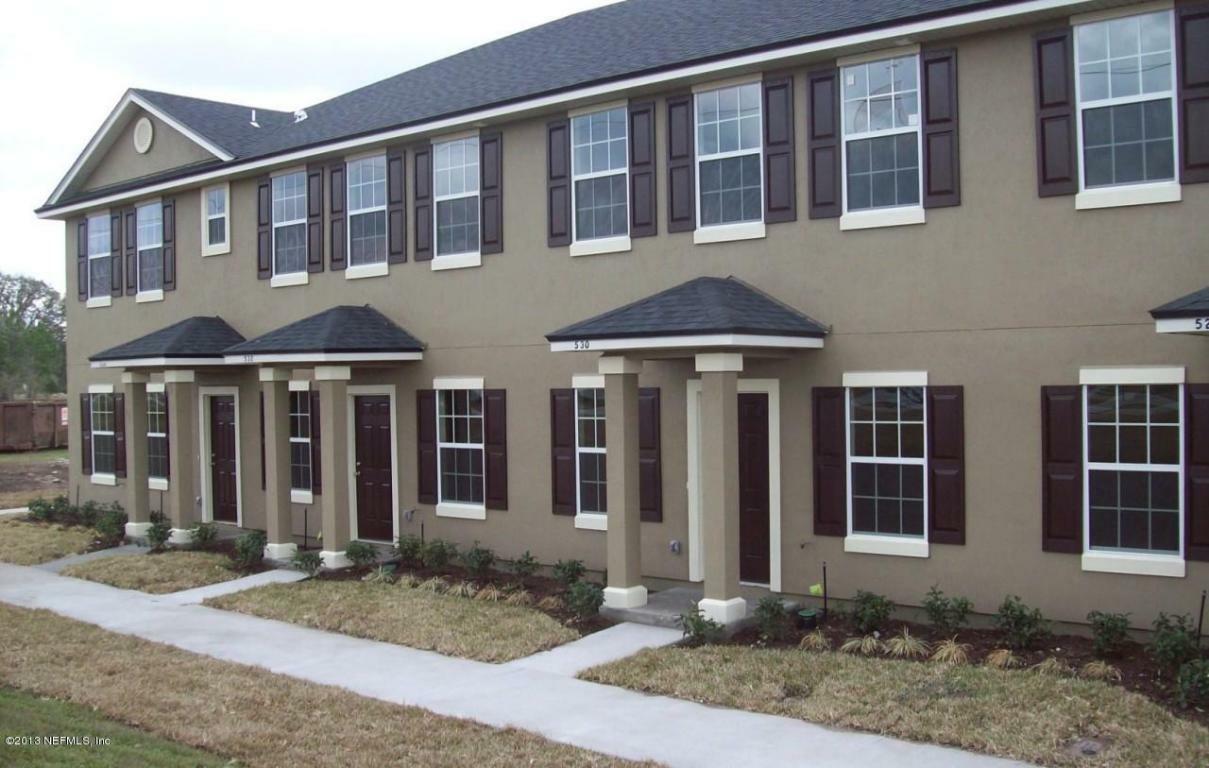 Property Photo: 431 Oasis Lane 5D FL 32073