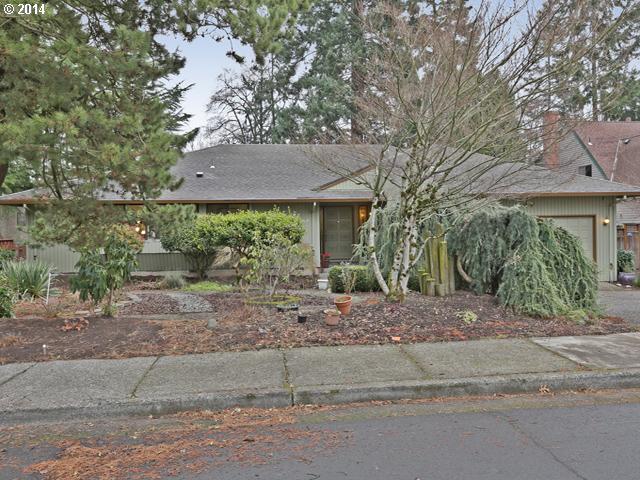 Property Photo:  4550 NW Neskowin Ave  OR 97229 