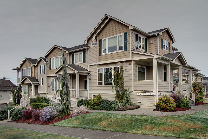 Property Photo: 2030 Rucker Ave 3 WA 98201