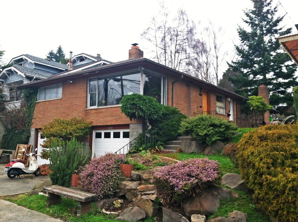 Property Photo: 3212 NW 65th St WA 98117