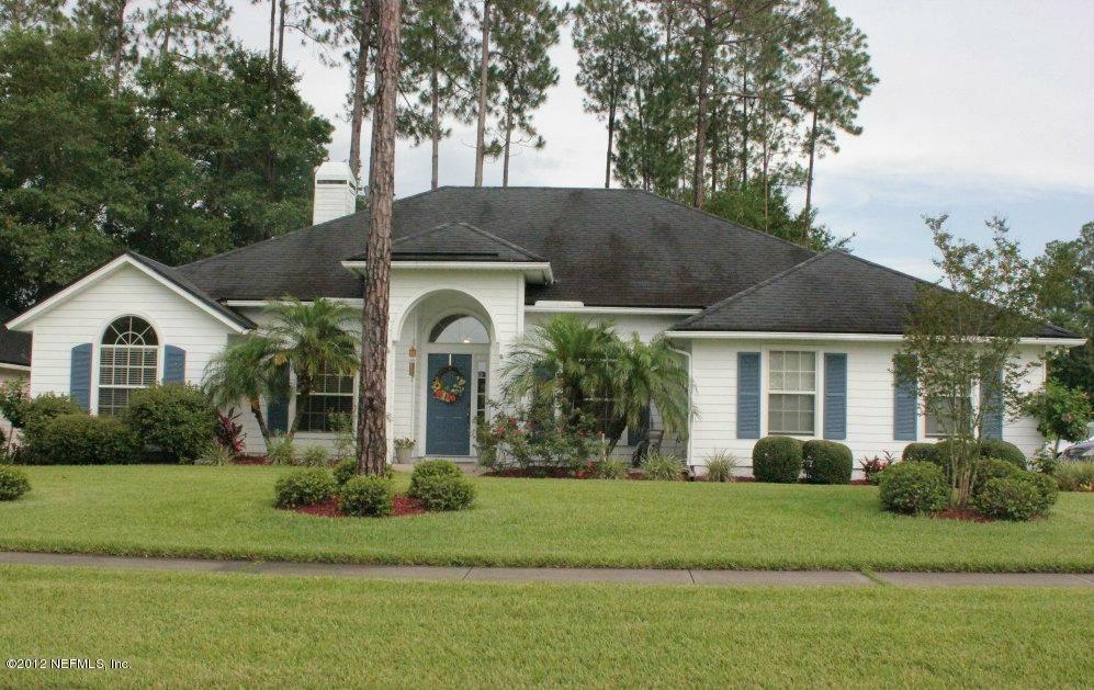 Property Photo:  2330 Eagle Harbor Parkway  FL 32003 