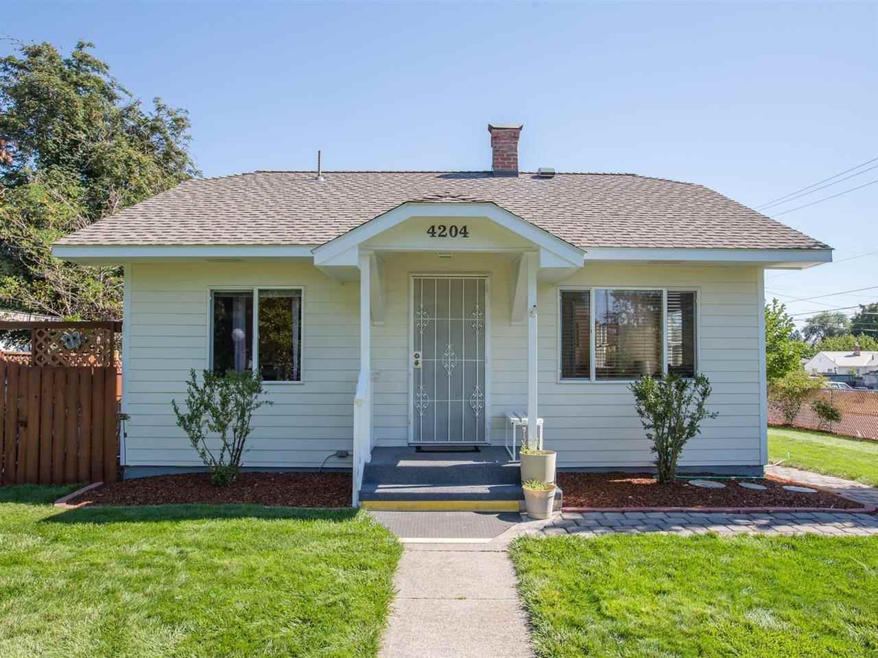 Property Photo: 4204 N Whitehouse St WA 99205
