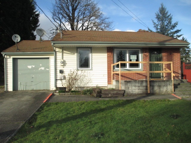 307 98th St S  Tacoma WA 98444 photo