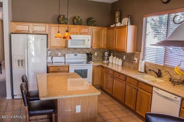 Property Photo: 3971 S Arcadia Way AZ 85248