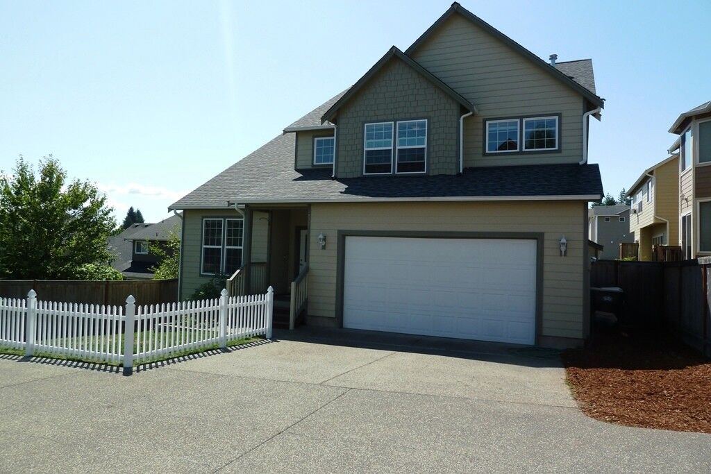 Property Photo:  729 G Street SW  WA 98512 
