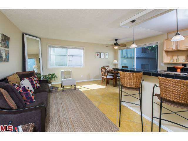 976 Larrabee St 131  West Hollywood CA 90069 photo