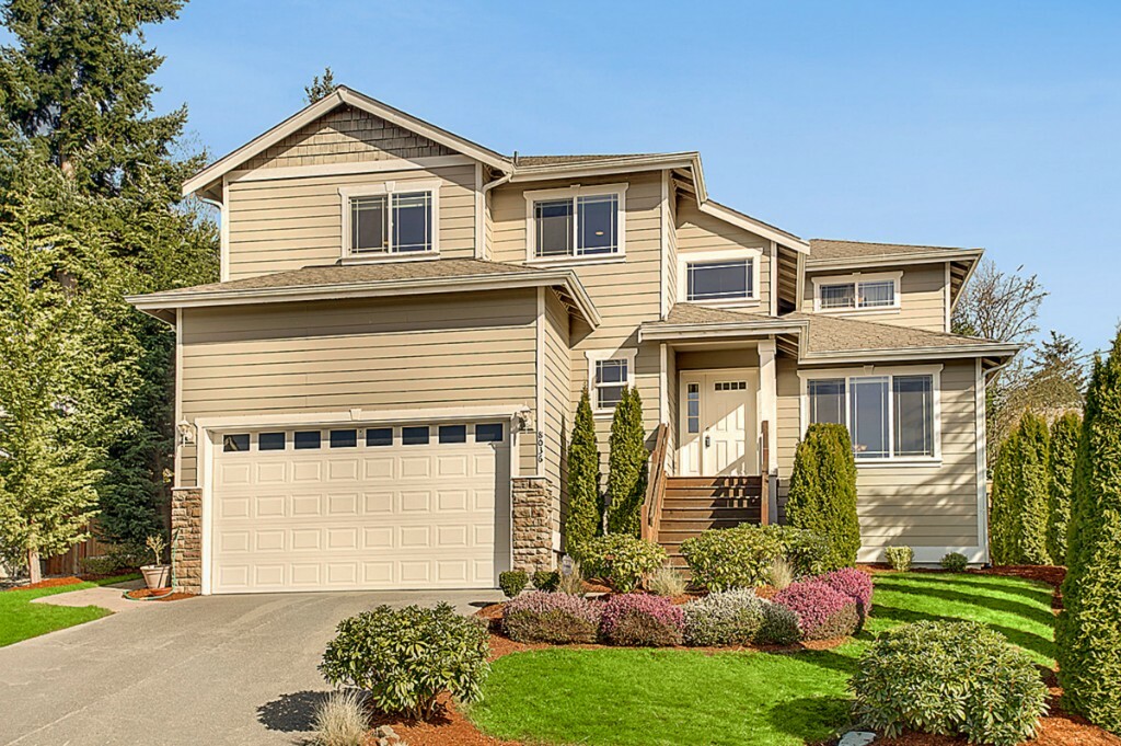 Property Photo:  8036 NE 131st  Court  WA 98034 