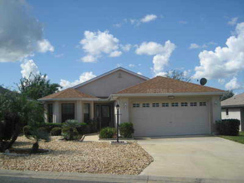 Property Photo:  4912 Canoe Court  FL 32778 