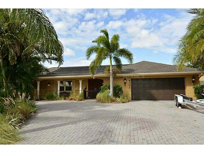 Property Photo:  6302 Cocoa Lane  FL 33572 