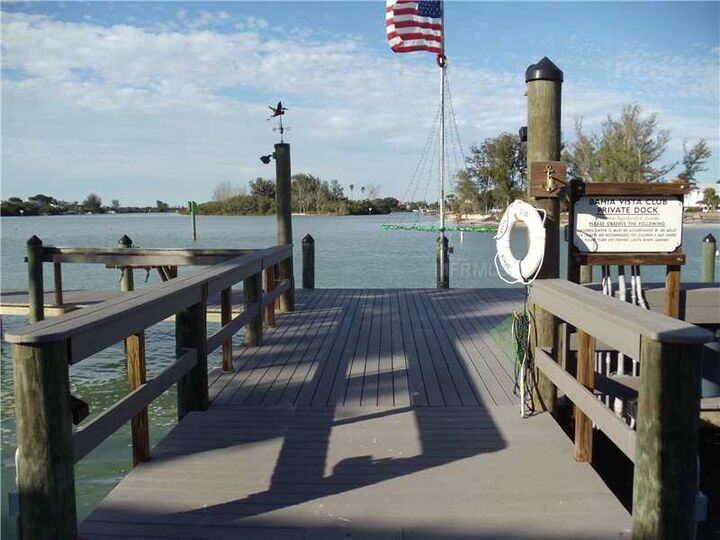 Property Photo:  999 Inlet Circle D-101  FL 34285 