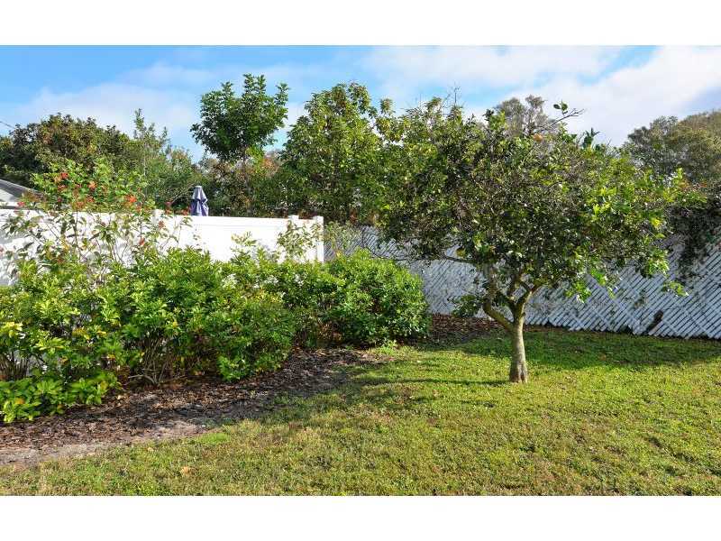 Property Photo:  2411 Britannia Road  FL 34231 