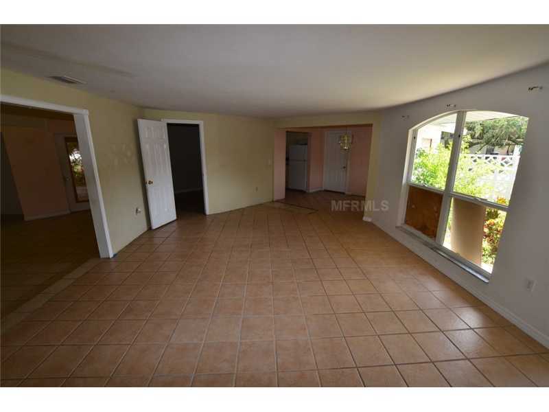 Property Photo: 4049 Tampico Drive FL 34235