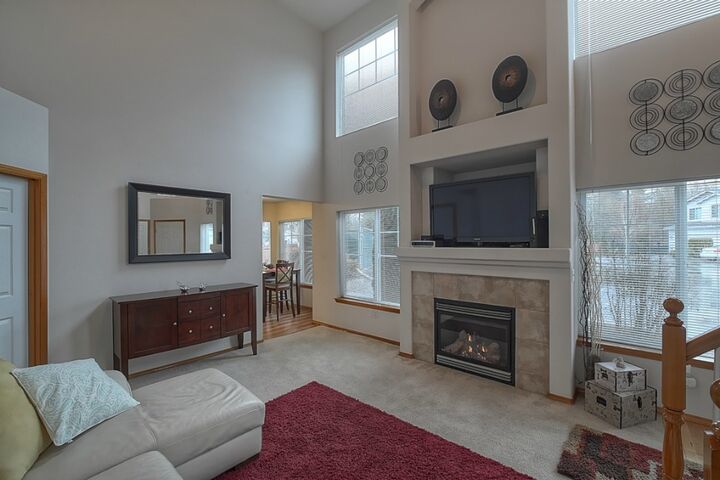 Property Photo: 14607 52nd Ave W 504 WA 98026