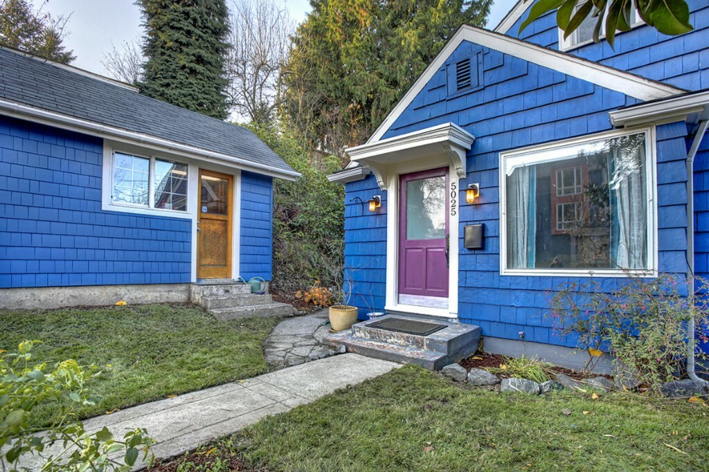 Property Photo: 5025 Renton Ave S WA 98118