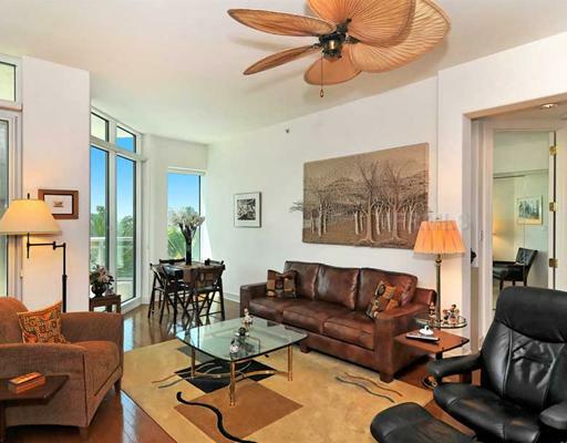 Property Photo:  340 S Palm Avenue 12  FL 34236 