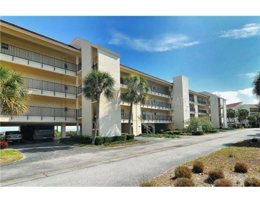 Property Photo:  4800 Gulf Of Mexico Drive Ph3  FL 34228 