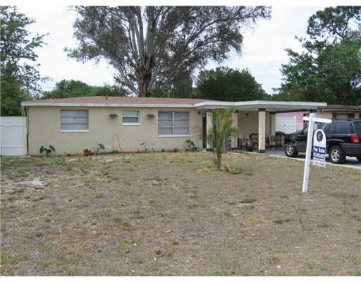 Property Photo: 4704 Carlyle Road FL 33615