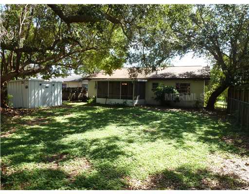 Property Photo:  512 Georgia Avenue  FL 34769 