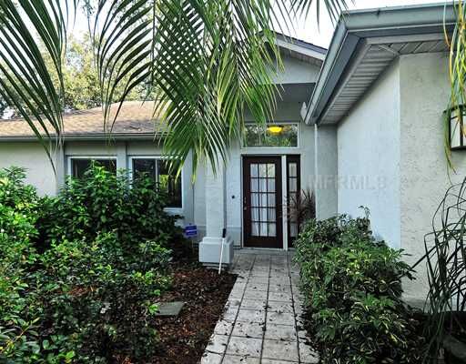 Property Photo:  4720 Hamlets Grove Drive  FL 34235 