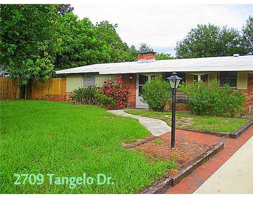 Property Photo:  2709 Tangelo Drive  FL 34239 
