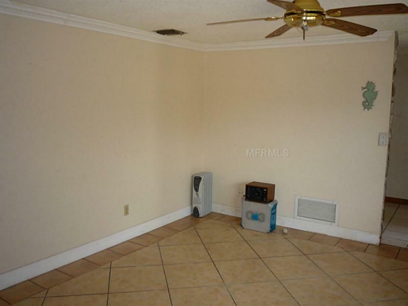 Property Photo:  1020 Princess Gate Boulevard  FL 32792 