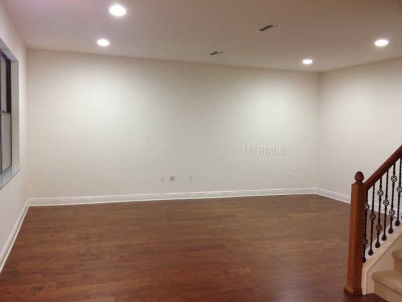 Property Photo:  3605 E Tampa Circle  FL 33629 