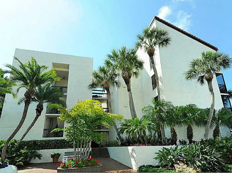 Property Photo: 1975 Gulf Of Mexico Drive 104 FL 34228