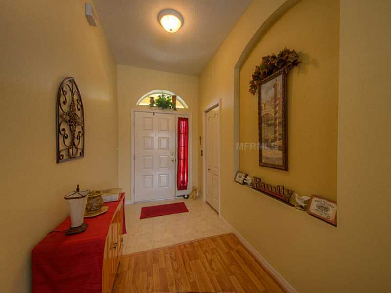 Property Photo: 9818 Ocasta Street FL 33569